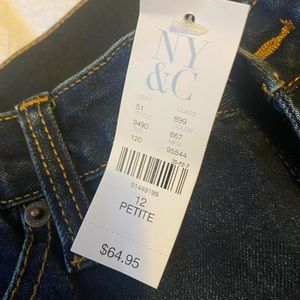 Curvy women’s Jeans